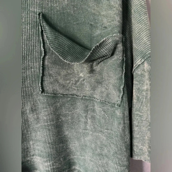 Altar’d State | waffle knit | oversized | crop | boxy | tee | xs - Picture 10 of 11